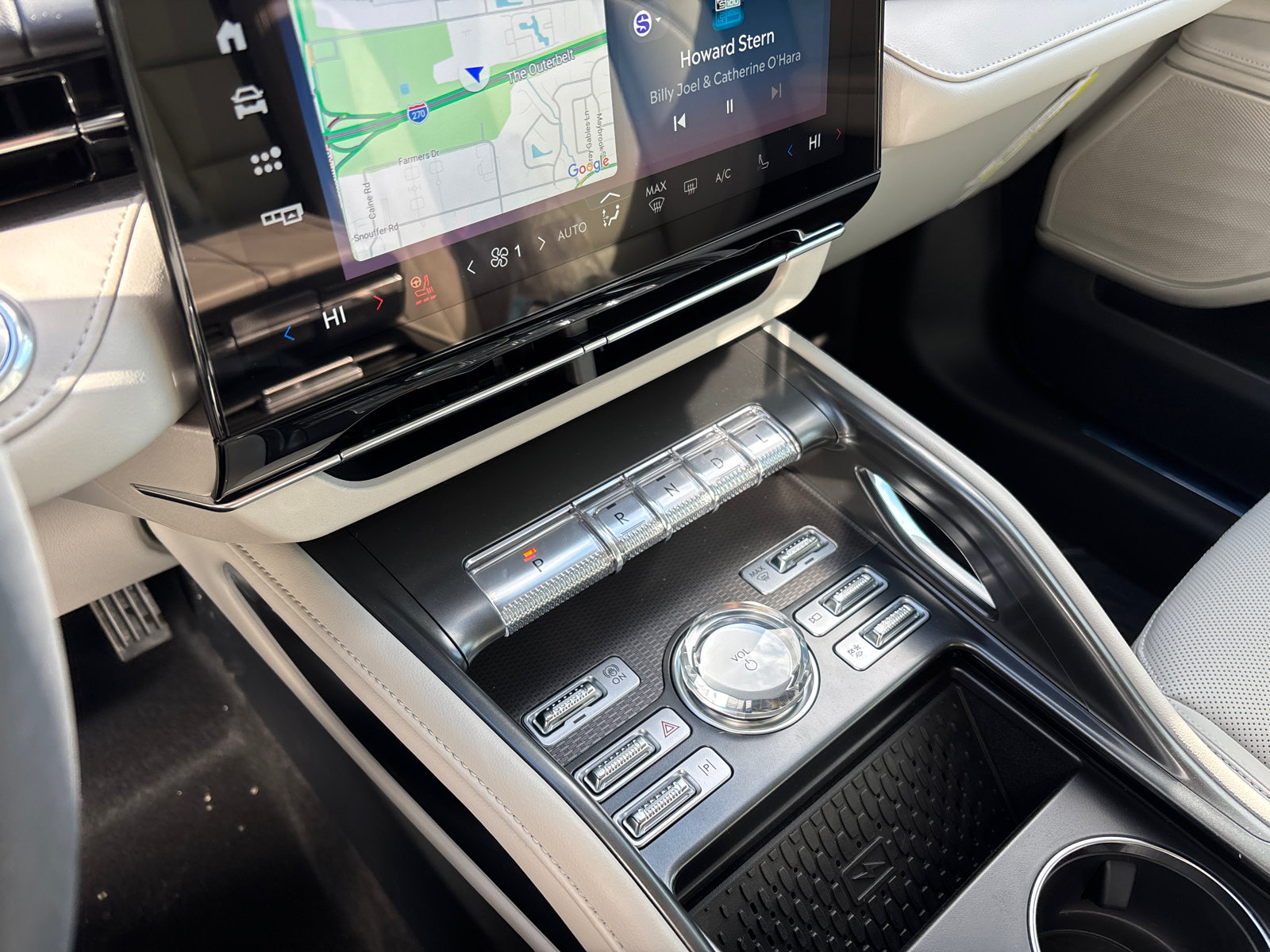New 2026 Lincoln Nautilus Premier w/ Jet Appearance Package AWD/4WD image 23