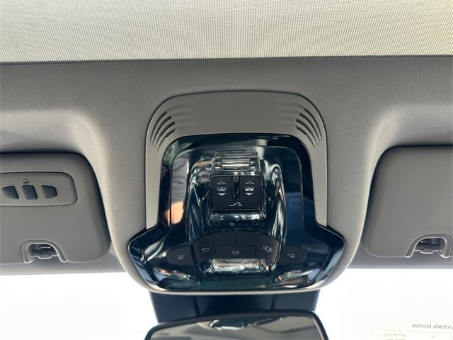 Used 2017 Alfa Romeo Giulia Ti w/ TI 19" Sport Package image 28