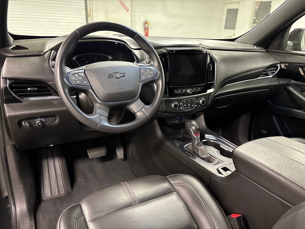 Used 2022 Chevrolet Traverse RS image 28
