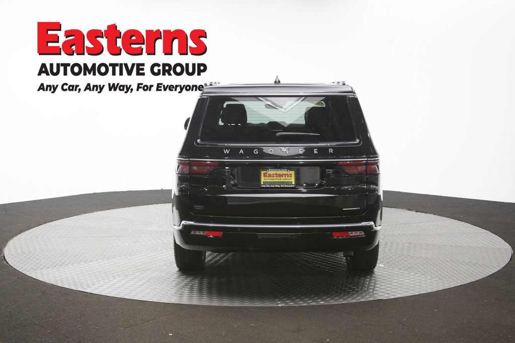 Used 2024 Jeep Wagoneer Series III w/ Premium Group I AWD/4WD image 43