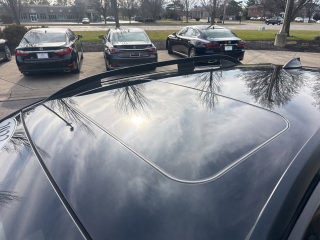 Used 2022 Subaru Crosstrek 2.5i Limited w/ Moonroof Package 1 image 10