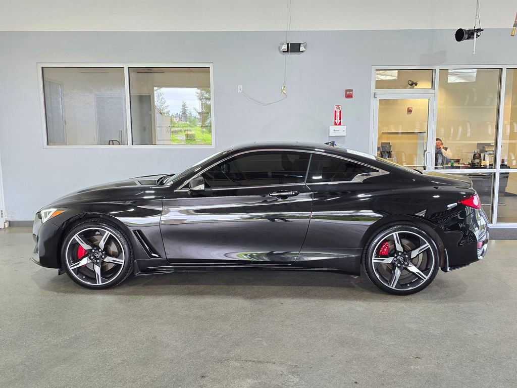Certified 2022 INFINITI Q60 Red Sport 400 w/ Cargo Package AWD/4WD image 7