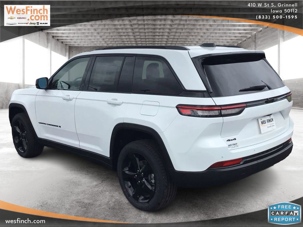 New 2025 Jeep Grand Cherokee 4WD image 7