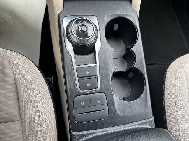 Used 2022 Ford Escape SE w/ SE Sport Appearance Package AWD/4WD image 24