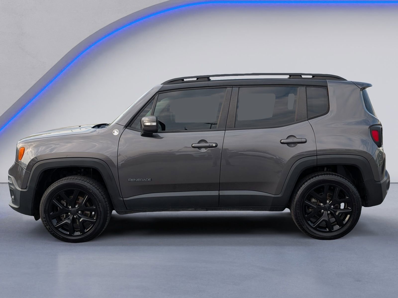 Used 2016 Jeep Renegade Latitude image 6
