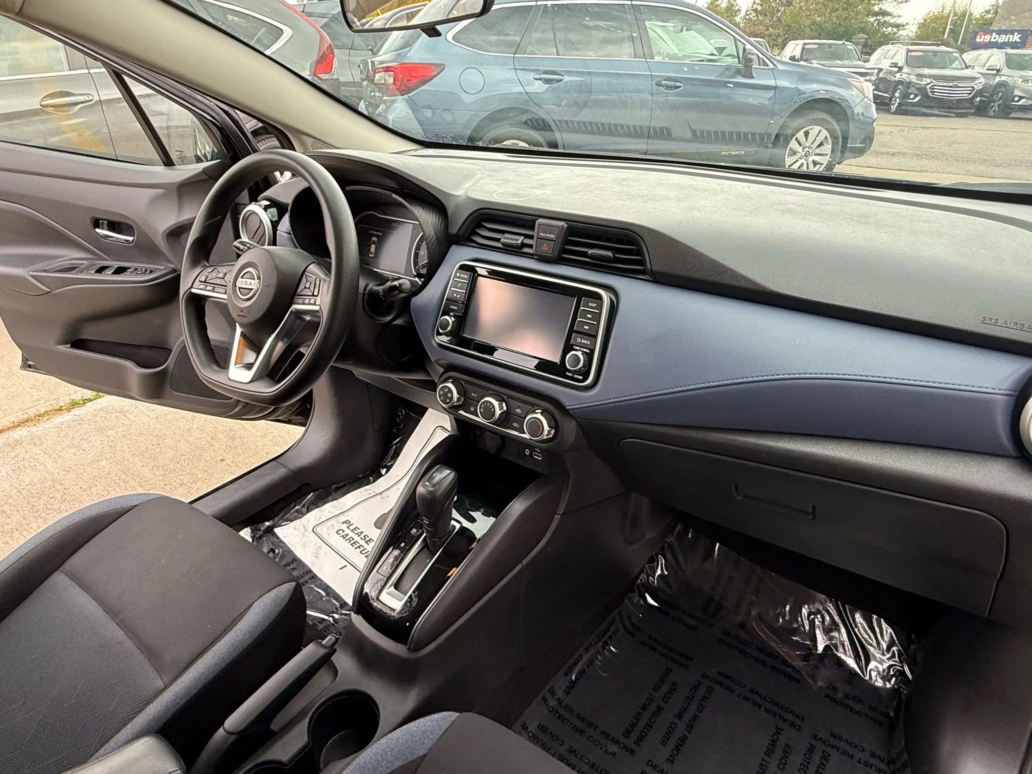 Used 2023 Nissan Versa SV image 13