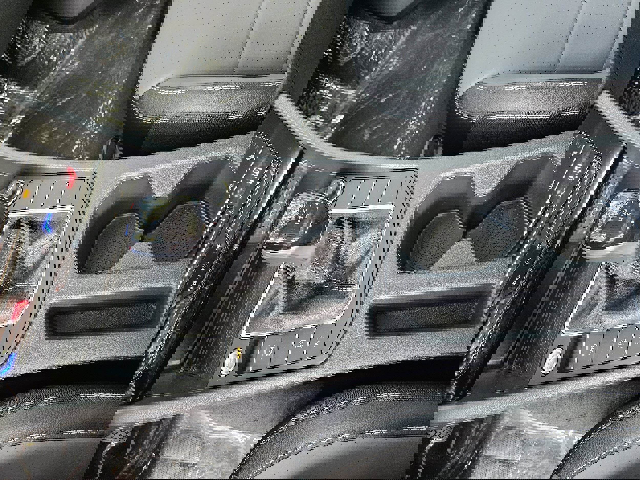 New 2025 Volkswagen Jetta SE image 28