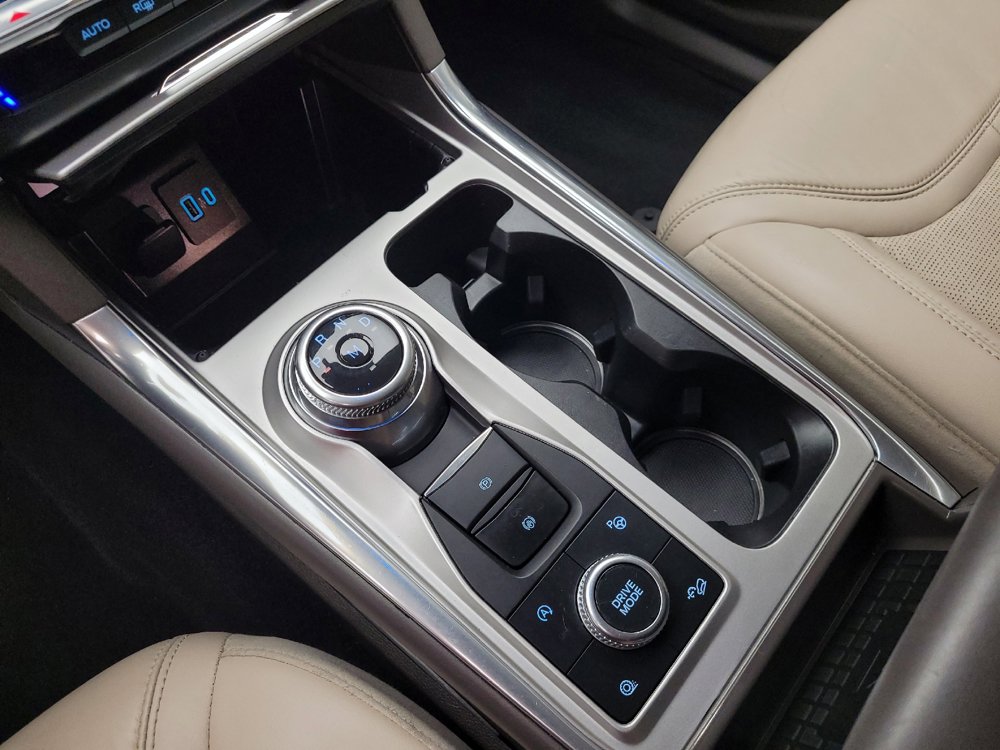 Used 2020 Ford Explorer Platinum w/ Premium Technology Package AWD/4WD image 26