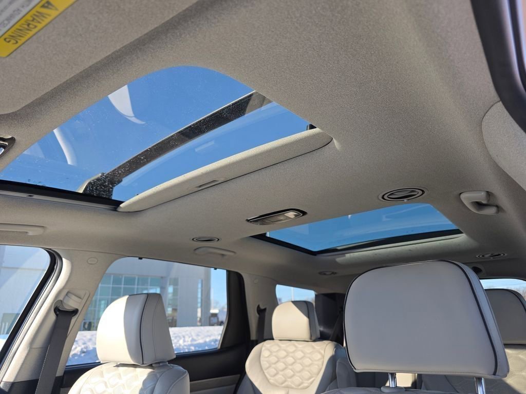 Used 2022 Hyundai Palisade Limited image 13