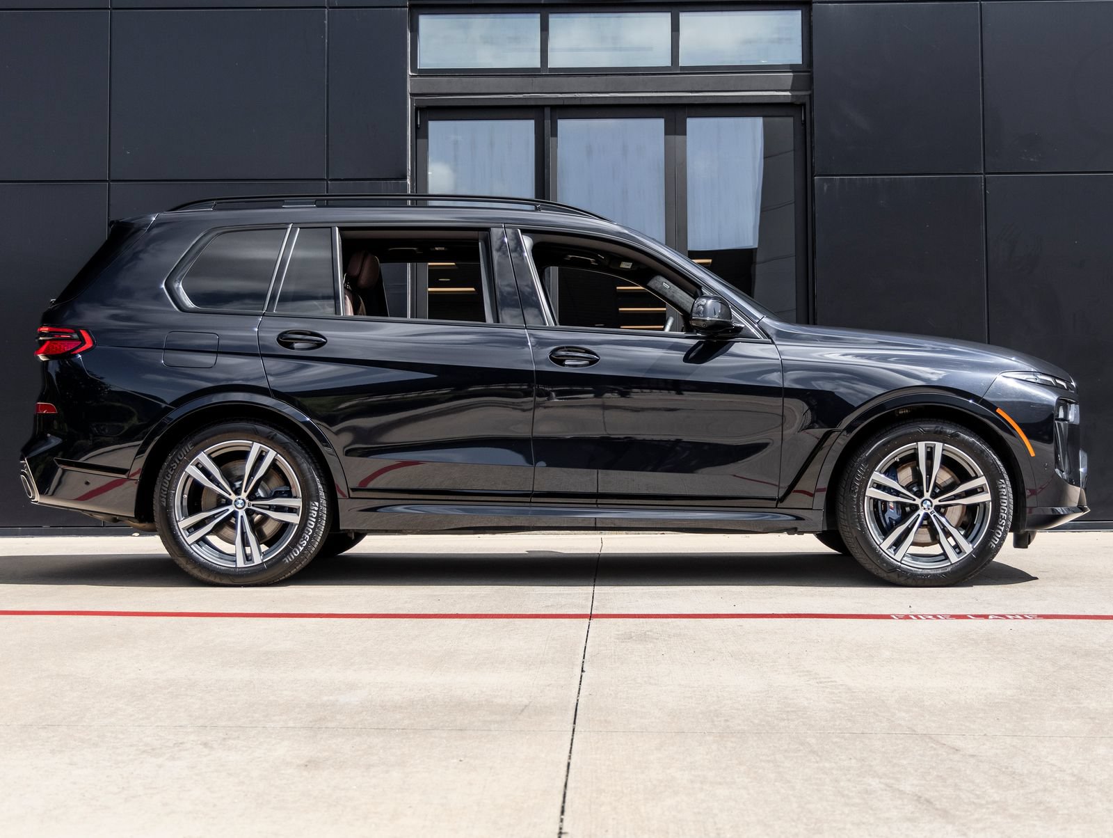 Used 2026 BMW X7 M60i AWD/4WD image 10