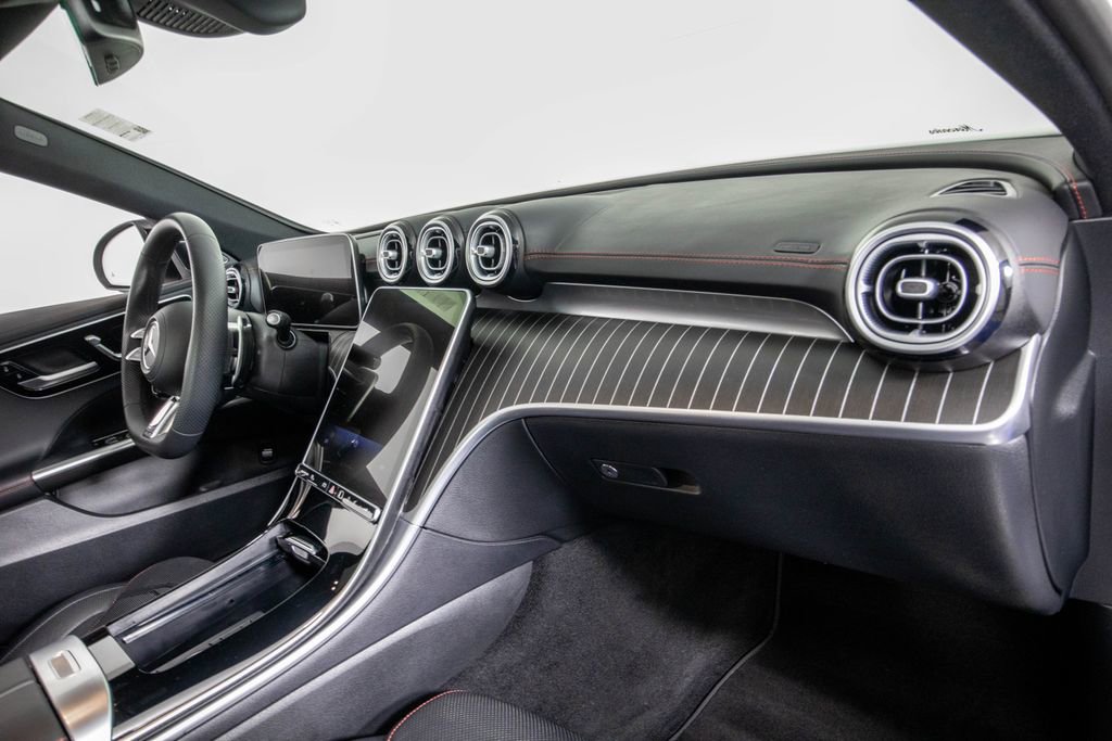 Used 2024 Mercedes-Benz C 43 AMG 4MATIC Sedan image 18