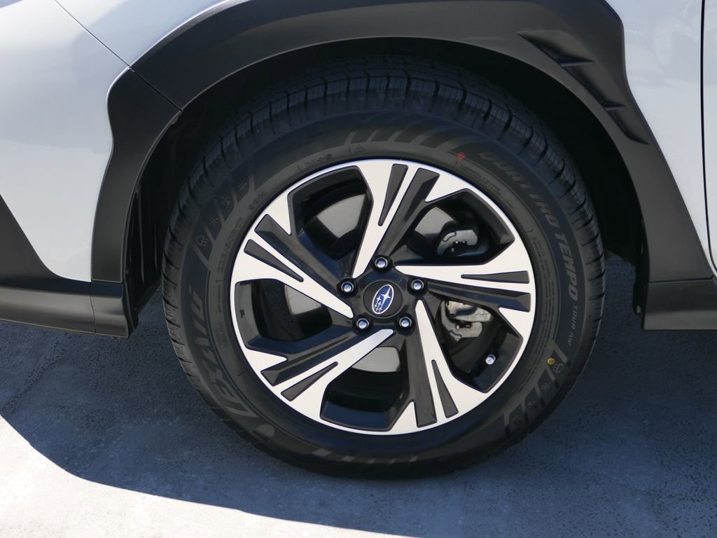 Used 2024 Subaru Crosstrek 2.0i Premium w/ Crosstrek Mirror Package AWD/4WD image 11