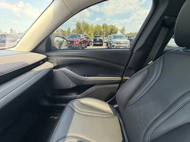 Used 2023 Ford Mustang Mach-E Premium AWD/4WD image 28