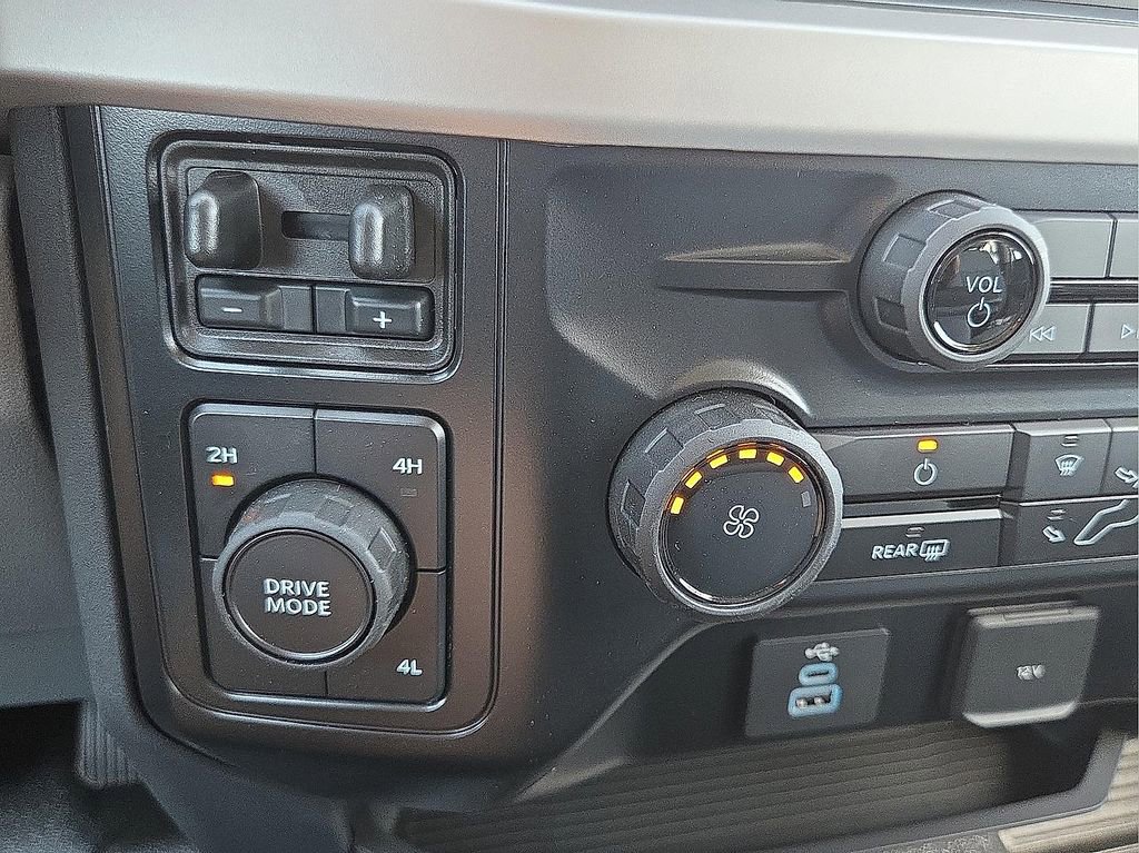 New 2026 Ford F350 XL w/ XL Chrome Package image 12