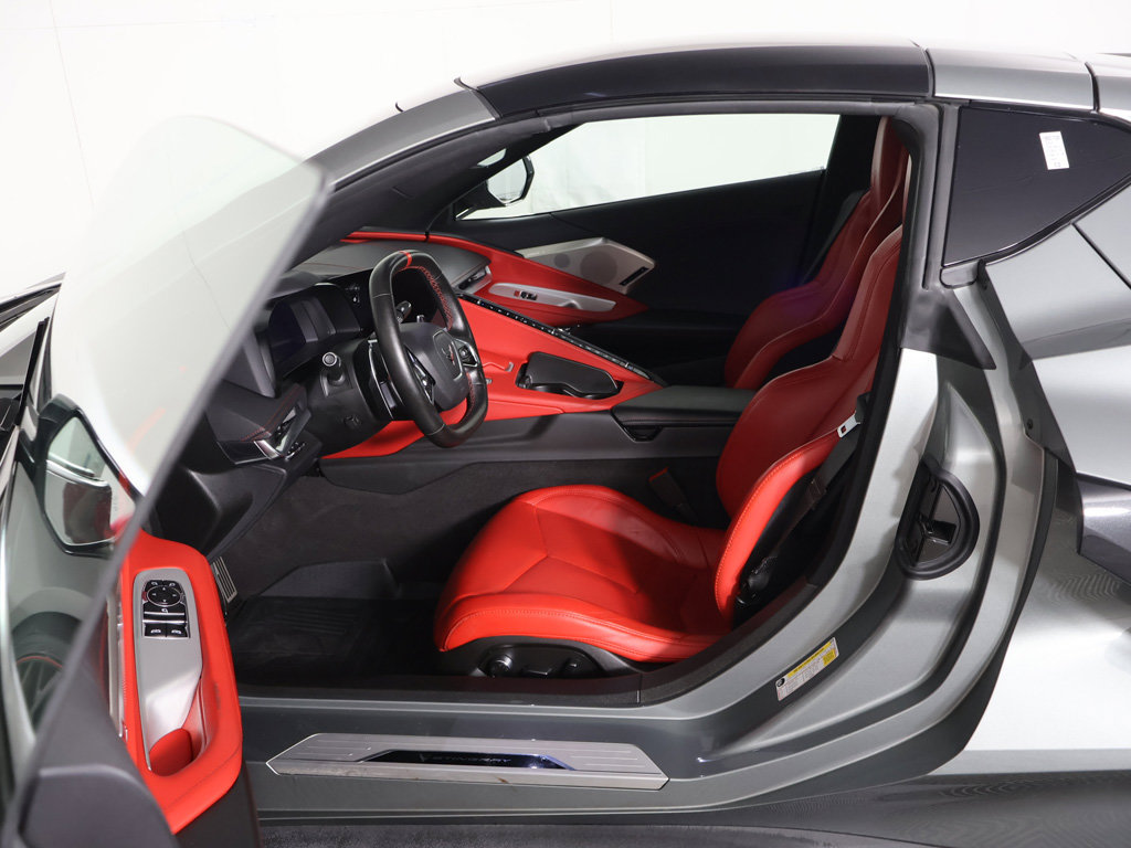 Used 2024 Chevrolet Corvette Stingray Preferred Cpe w/ Z51 Performance Package RWD image 32