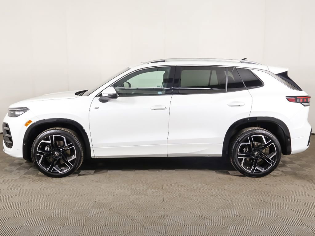 Used 2026 Volkswagen Tiguan SEL R-Line AWD/4WD image 23