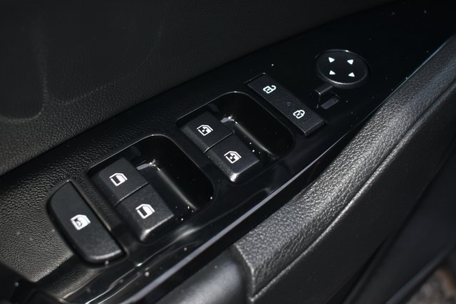 Used 2023 Kia Sportage EX image 15