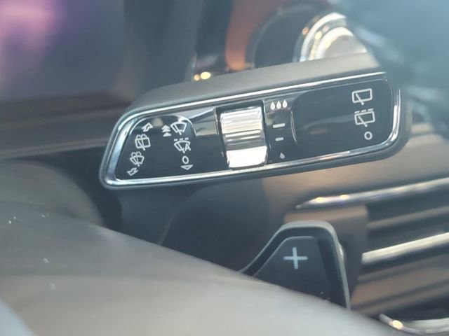 Used 2022 Lincoln Corsair Reserve w/ Elements Package image 14