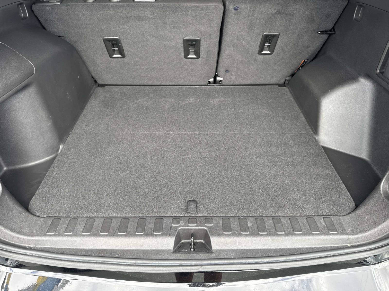 Used 2023 Chevrolet Equinox LT FWD image 27