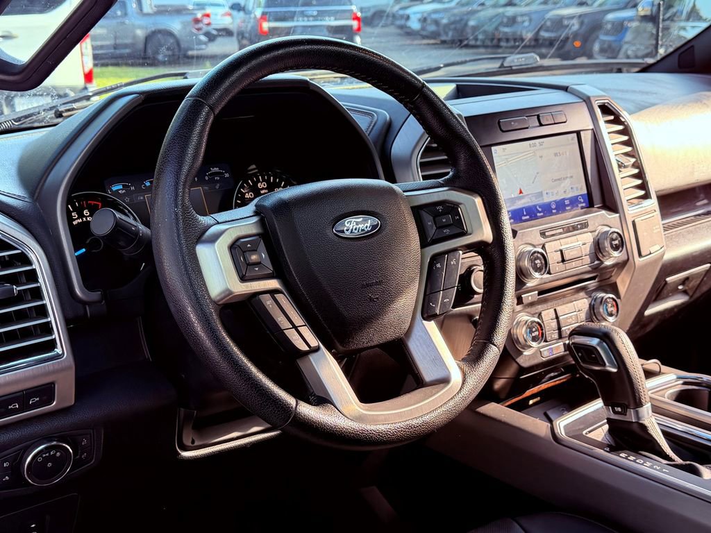Used 2015 Ford F150 Platinum w/ Equipment Group 701A Luxury AWD/4WD image 16