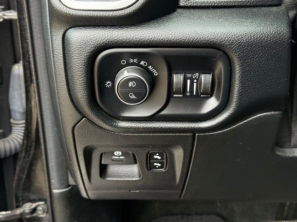 Used 2020 RAM 1500 Laramie AWD/4WD image 20