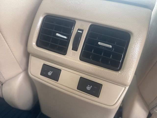 Used 2016 Subaru Outback 2.5i Limited image 18