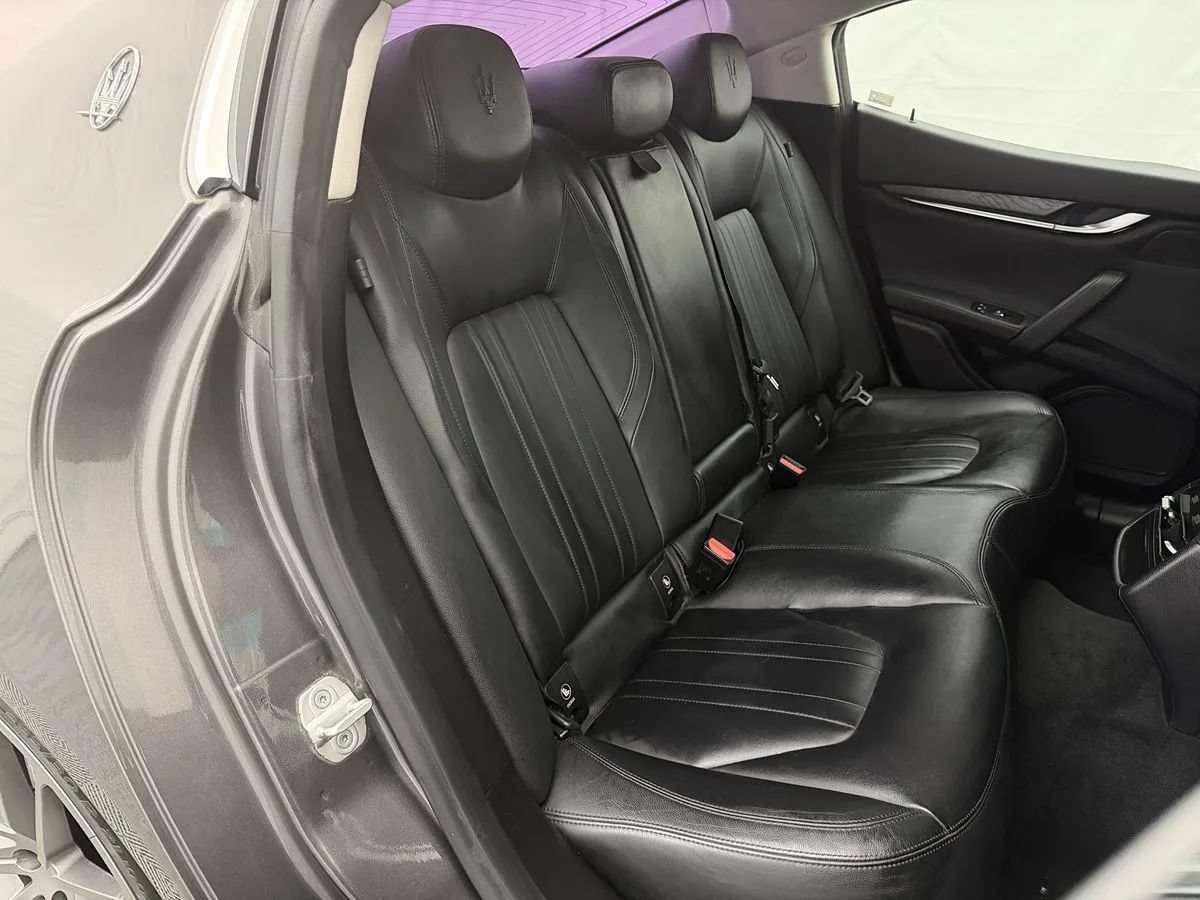Used 2015 Maserati Ghibli S Q4 AWD/4WD image 29