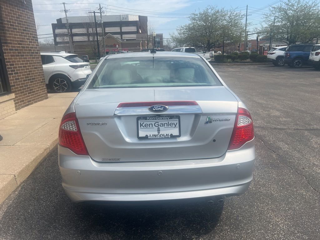Used 2011 Ford Fusion Hybrid w/ 502A Rapid Spec Order Code image 2