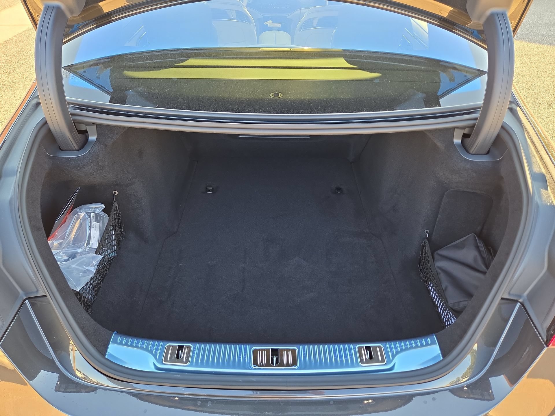 New 2027 Mercedes-Benz S 580 4MATIC Sedan image 12