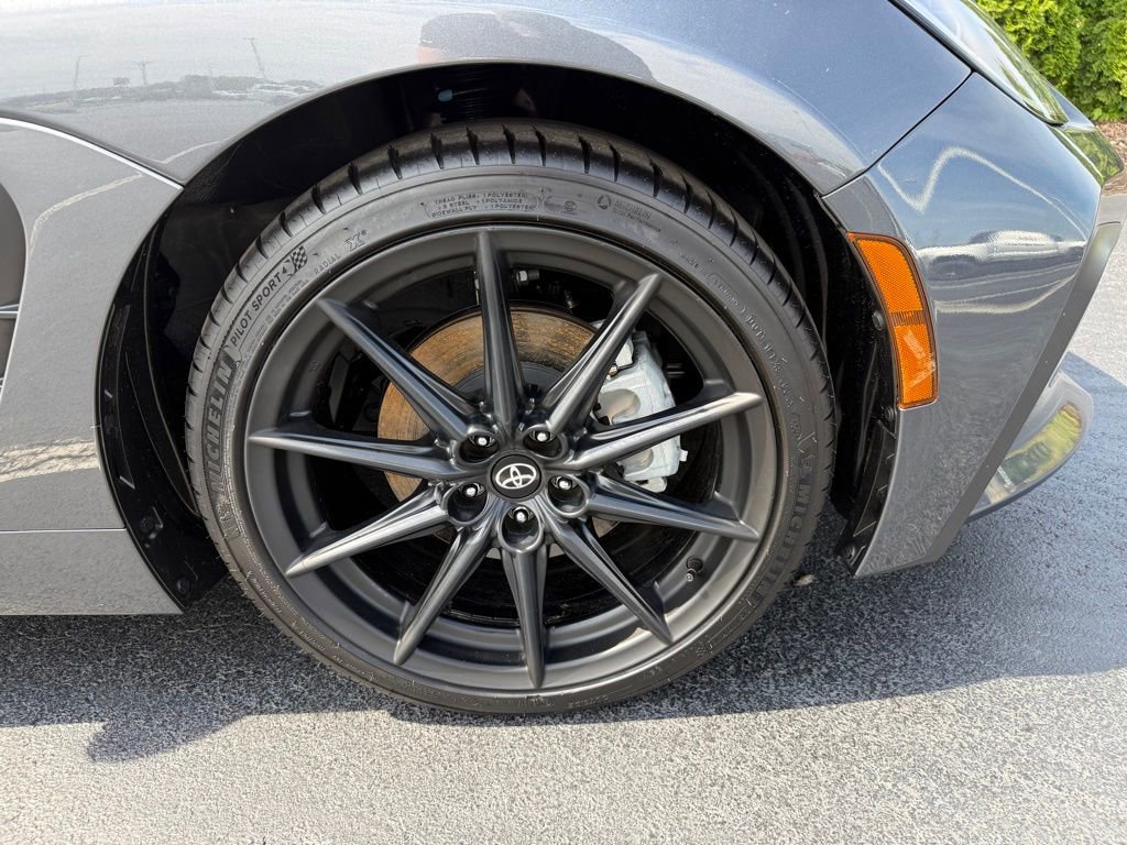 Certified 2025 Toyota GR86 Premium RWD image 8