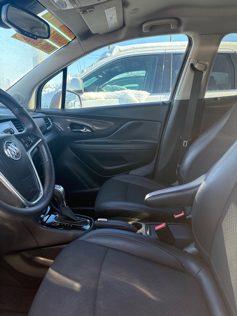 Used 2018 Buick Encore Preferred image 25