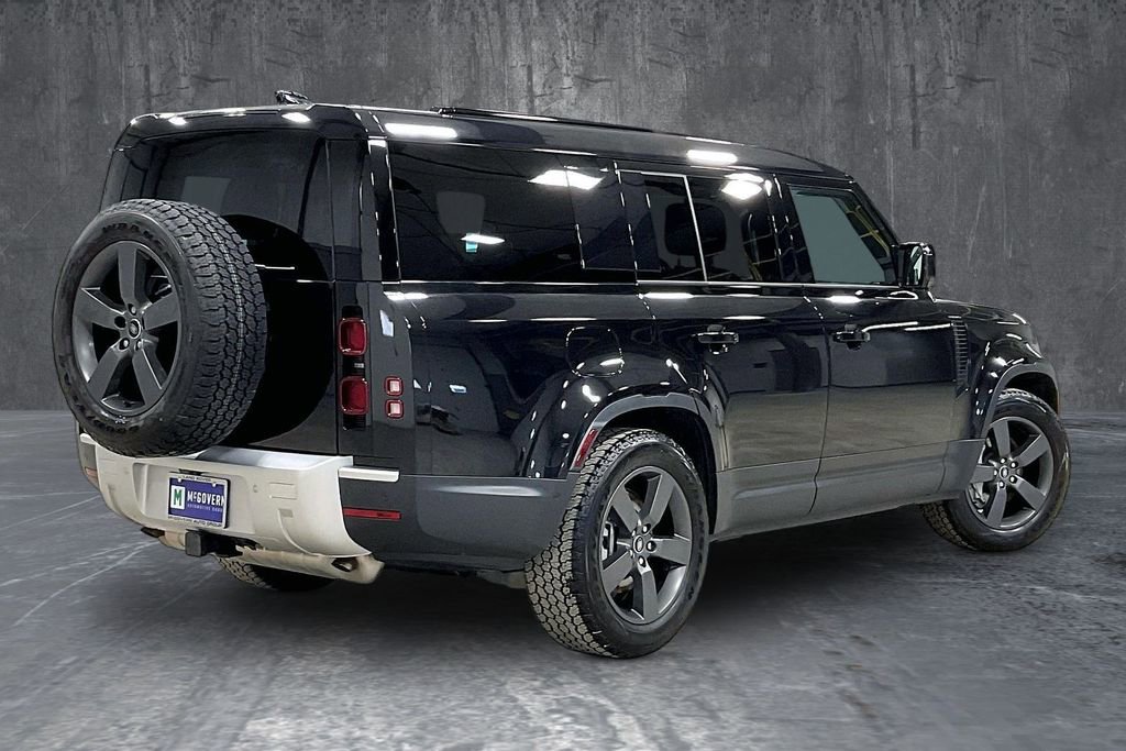 Used 2025 Land Rover Defender 130 S AWD/4WD image 6
