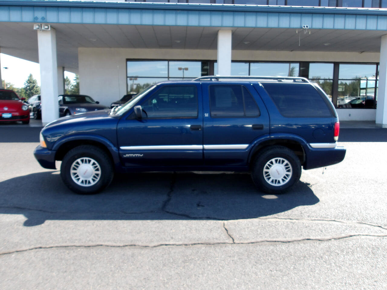 Used 2001 GMC Jimmy SLE image 2