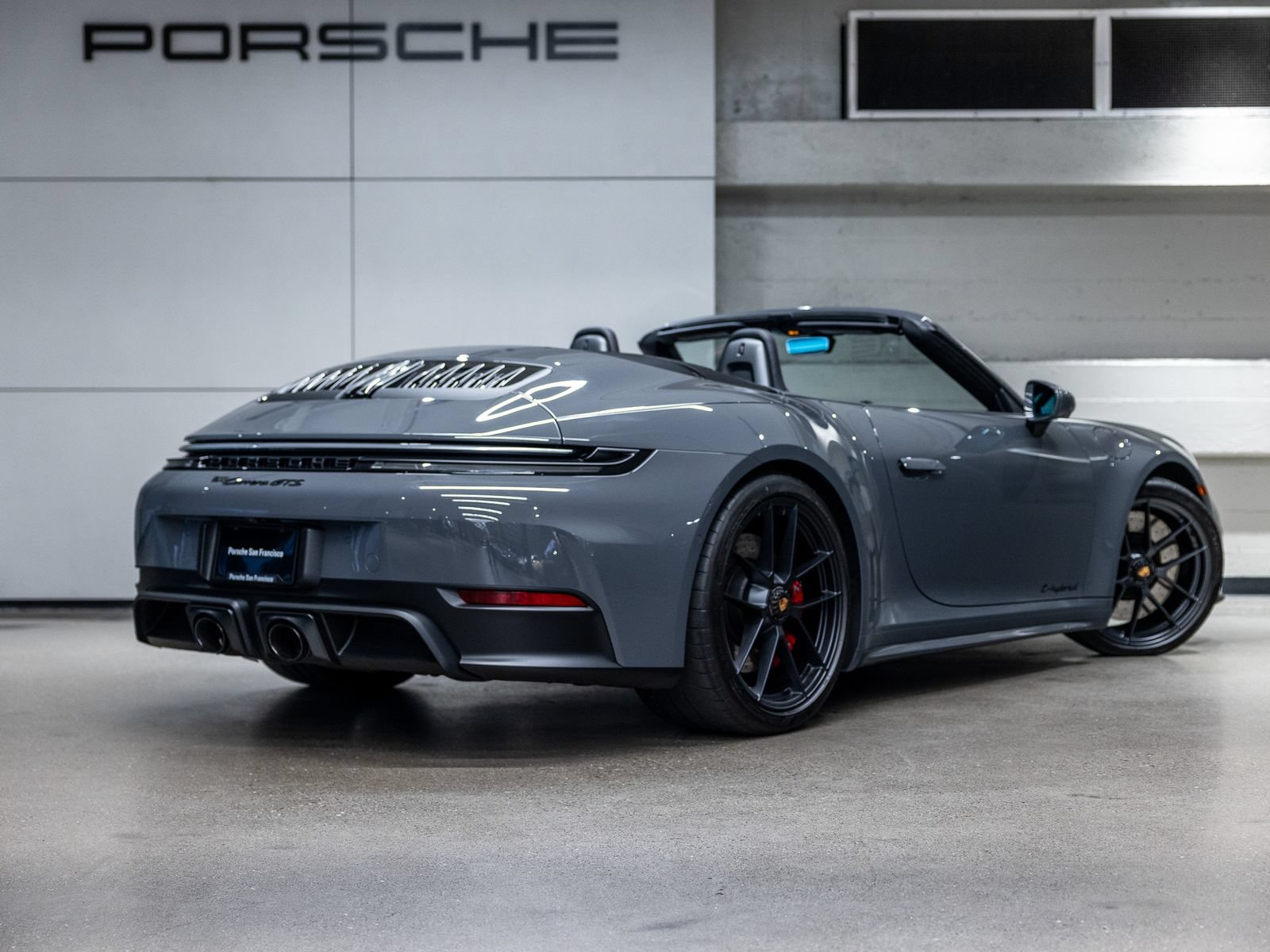 Certified 2026 Porsche 911 Carrera GTS RWD image 8