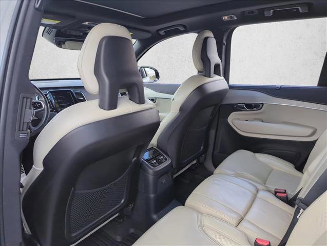 Used 2021 Volvo XC90 T8 R-Design w/ Advanced Package image 18