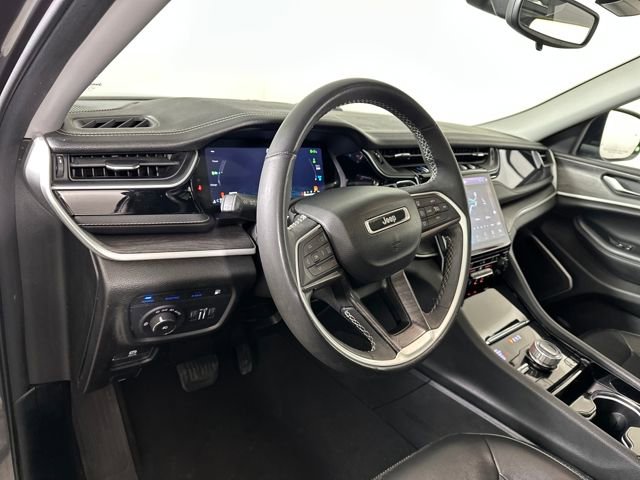 Used 2023 Jeep Grand Cherokee 4WD 4xe image 13