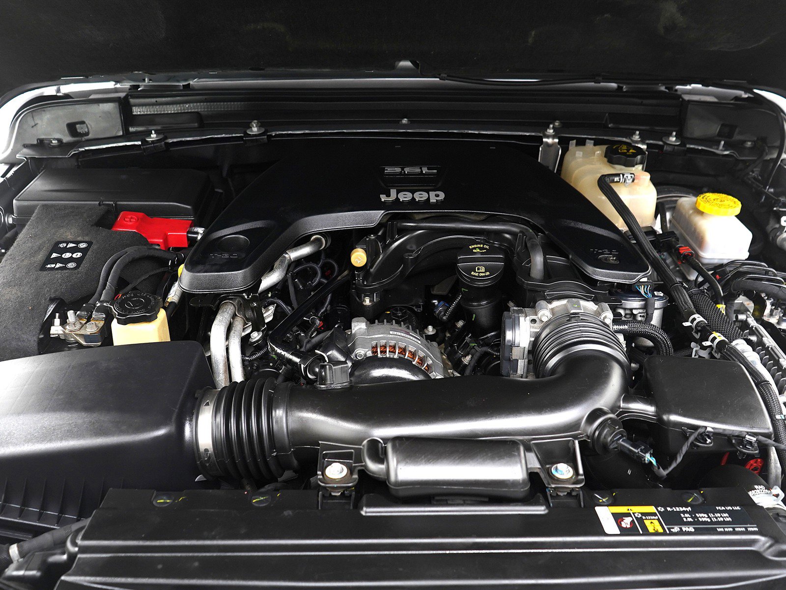 Used 2018 Jeep Wrangler Unlimited Rubicon image 31