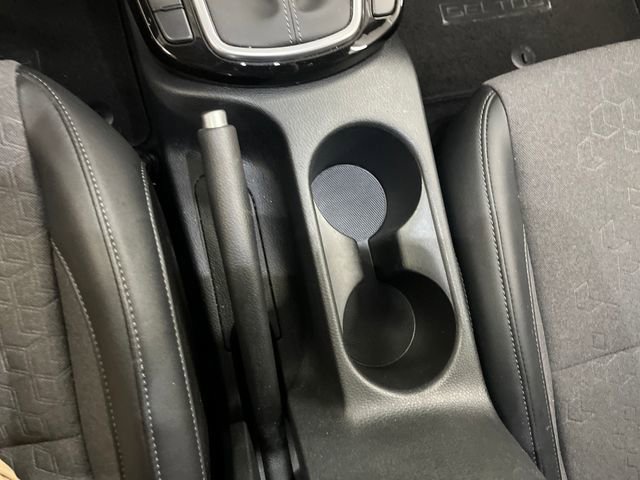 Certified 2024 Kia Seltos S image 17