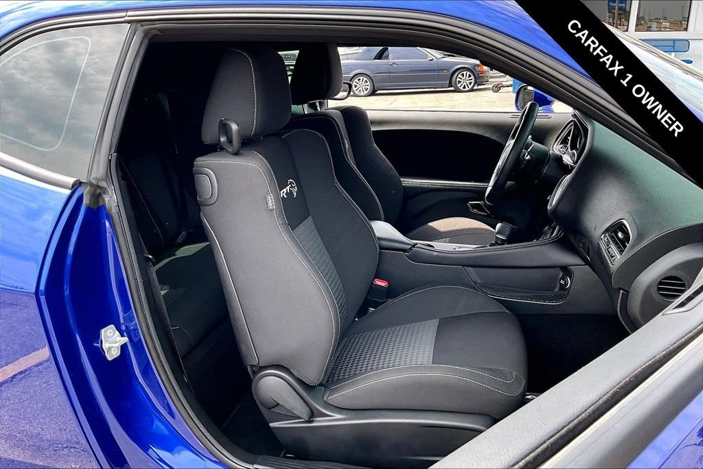 Used 2022 Dodge Challenger SRT Hellcat w/ SRT Black Package RWD image 27