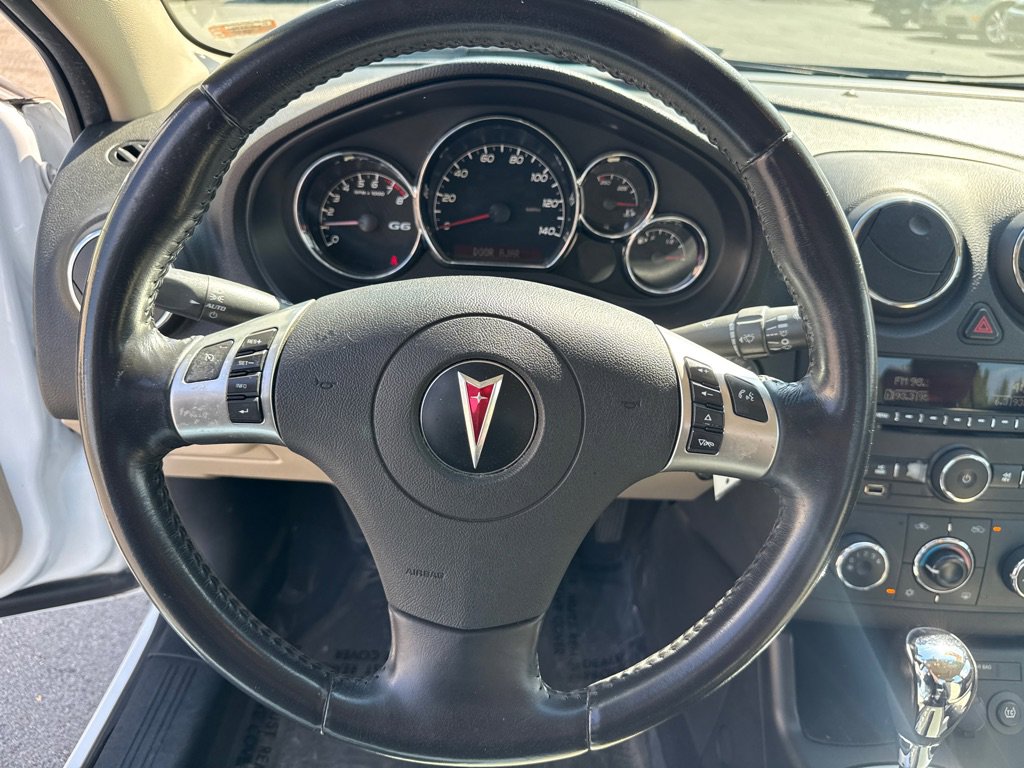 Used 2010 Pontiac G6 Sedan FWD image 14