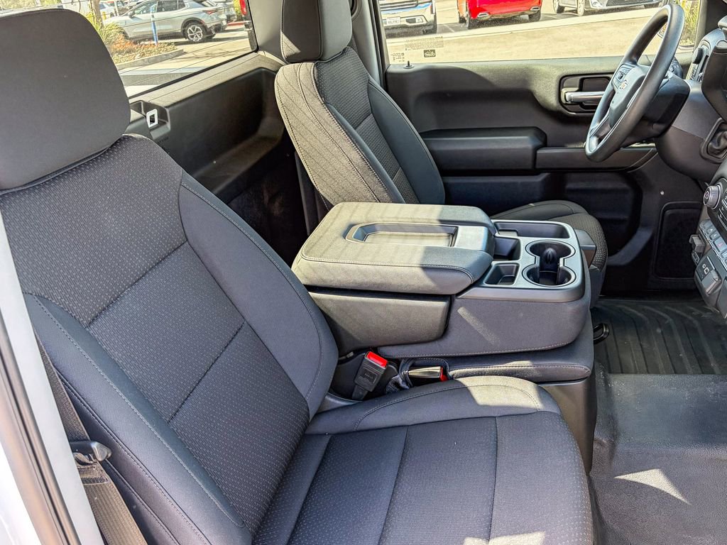 New 2025 Chevrolet Silverado 1500 W/T w/ WT Value Package image 15