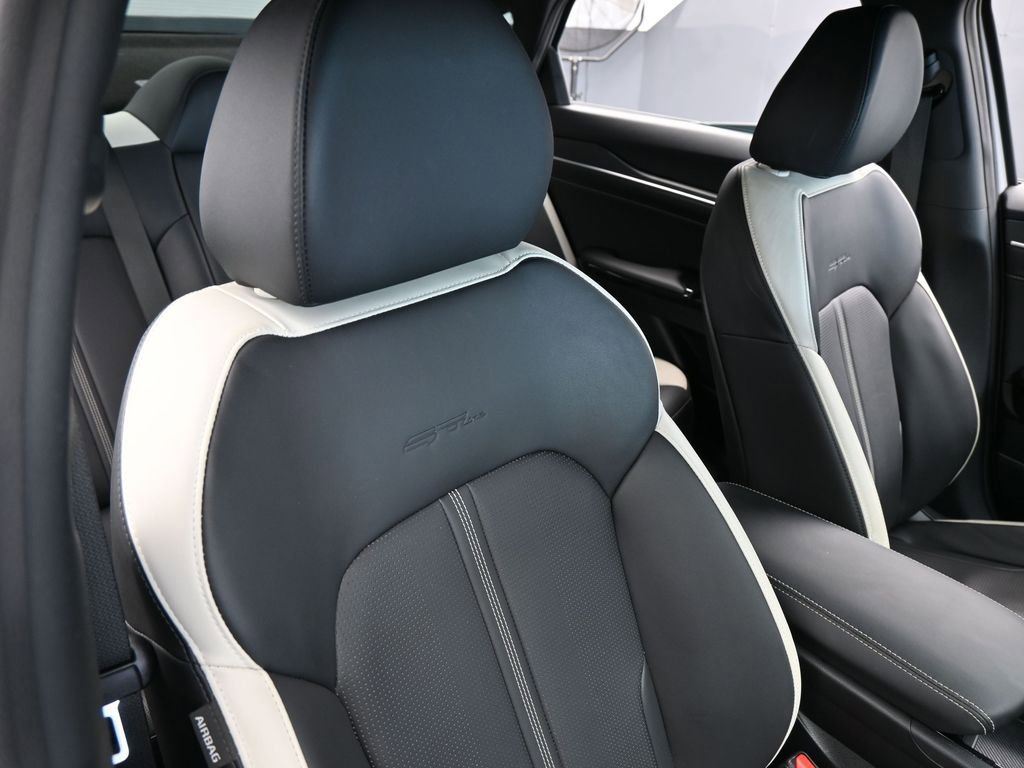 Used 2025 Kia K5 GT-Line image 43