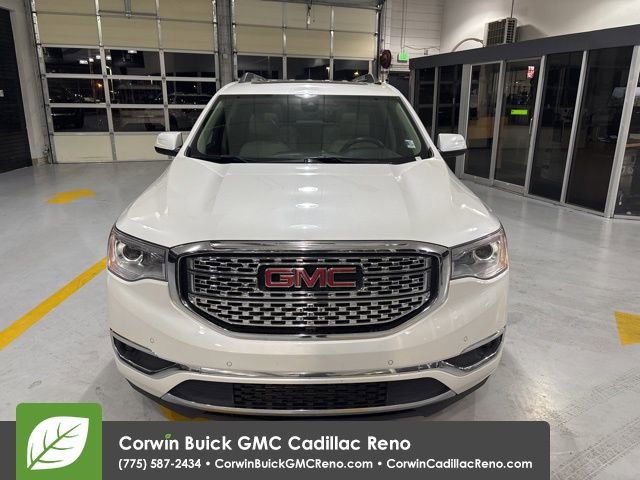 Used 2017 GMC Acadia Denali w/ Technology Package AWD/4WD image 3