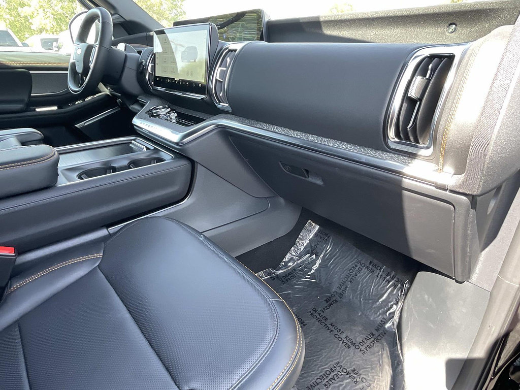 New 2025 Ford Expedition Tremor AWD/4WD image 32