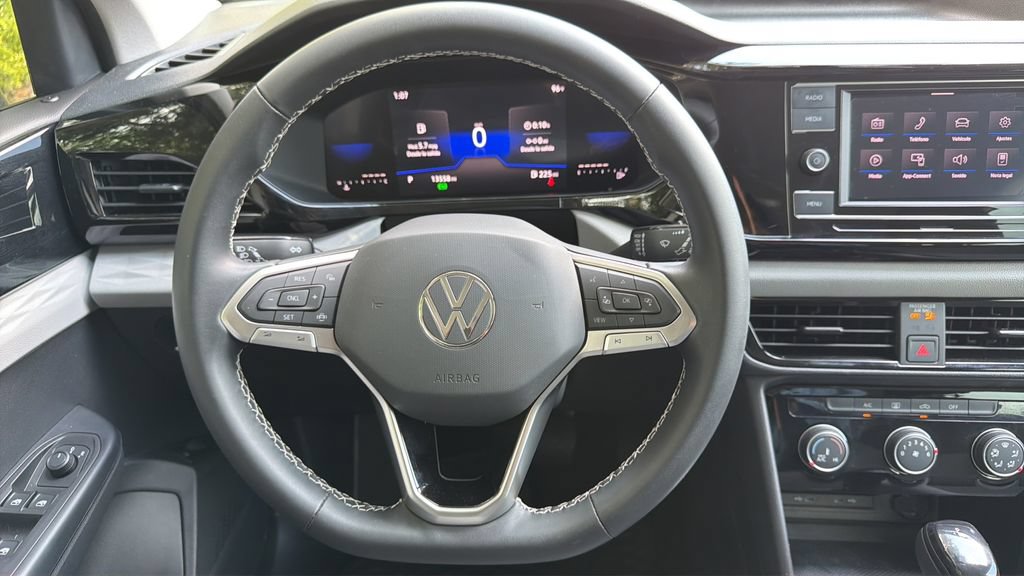 Certified 2023 Volkswagen Taos S FWD image 13