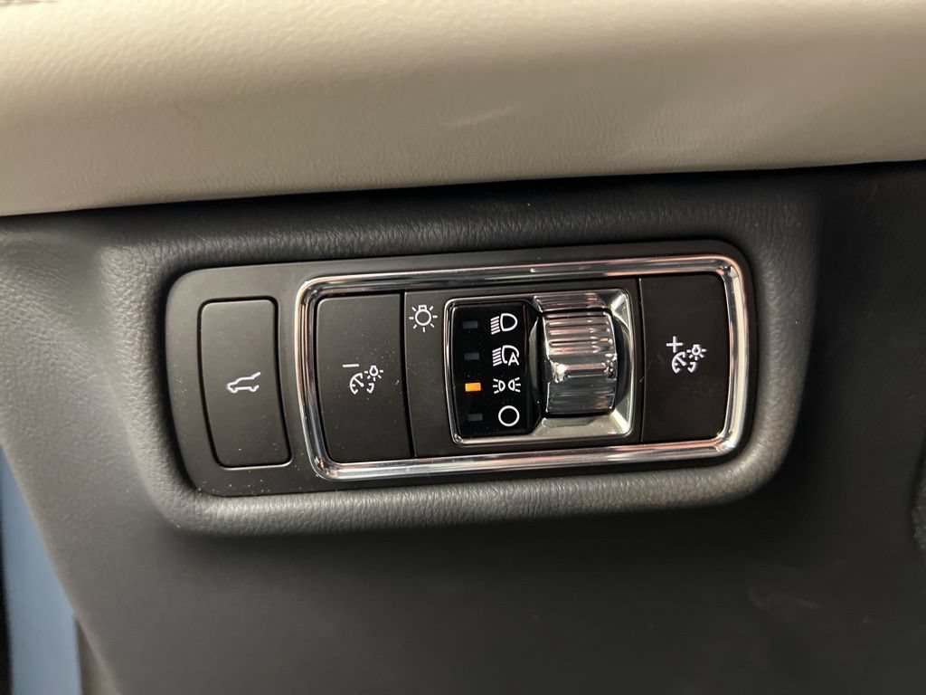 New 2026 Lincoln Aviator Reserve AWD/4WD image 23