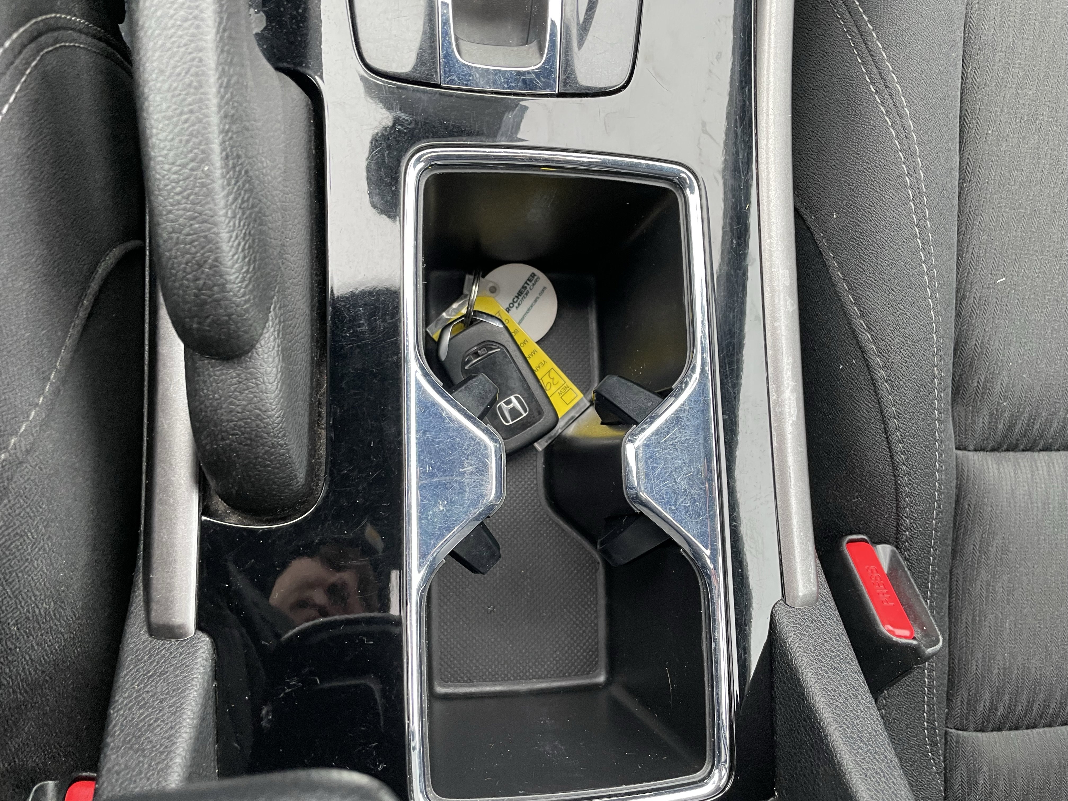 Used 2017 Honda Accord EX image 24