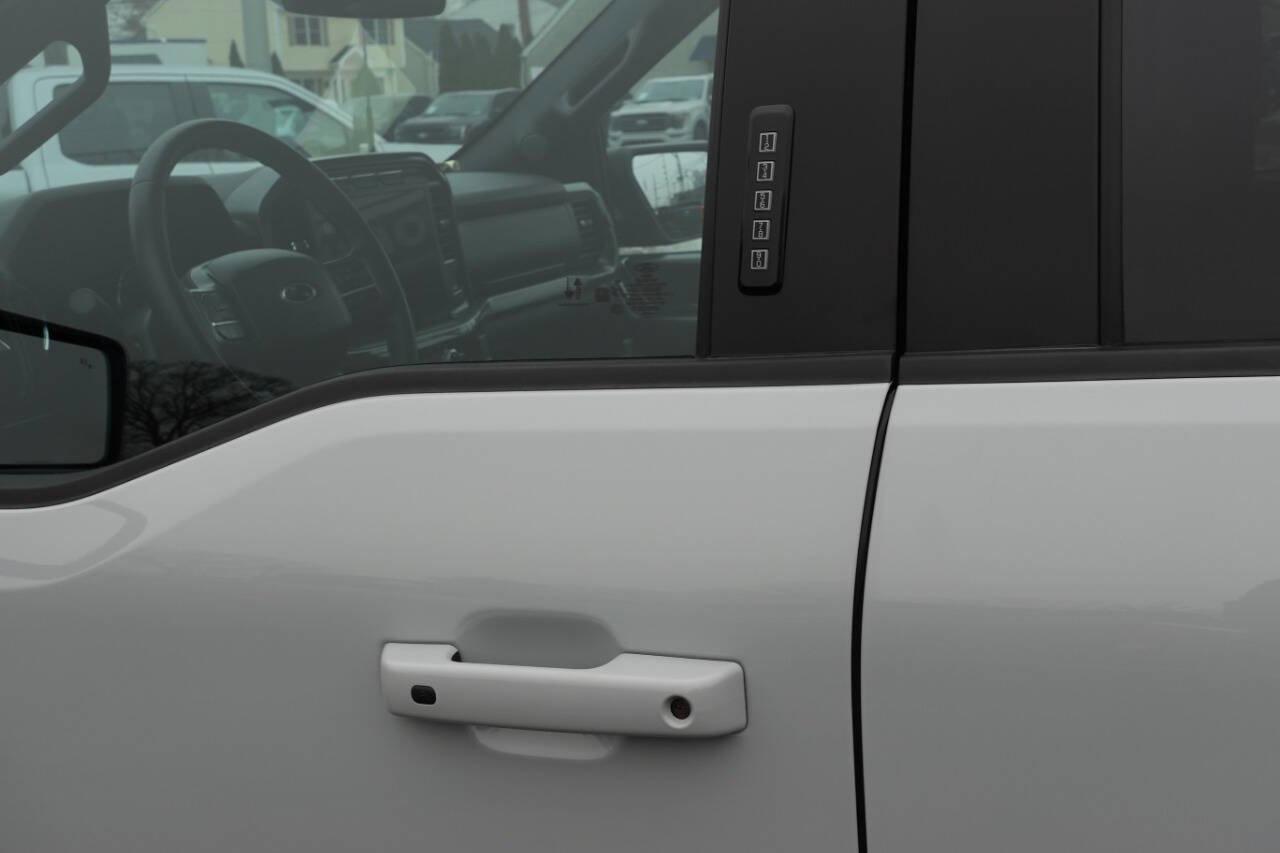 Used 2023 Ford F150 XLT w/ Equipment Group 302A High image 16