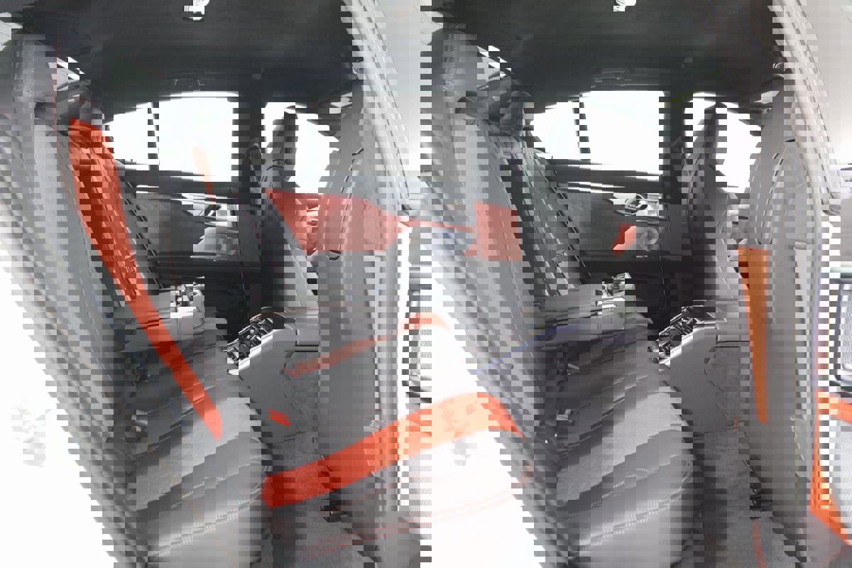 Used 2025 BMW M8 Competition image 16