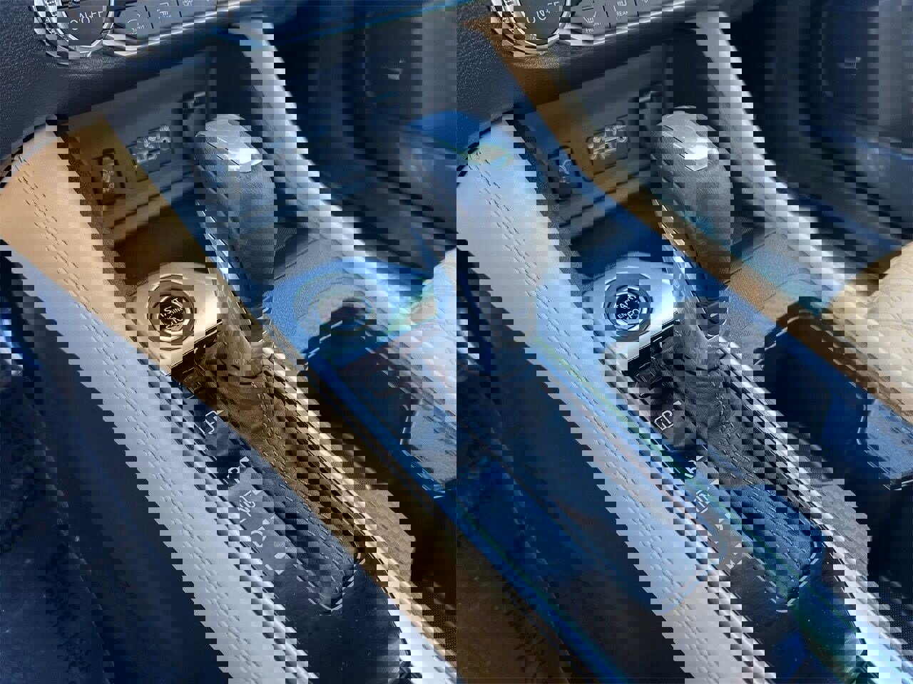 New 2025 Nissan Sentra SV w/ SV Premium Package image 30